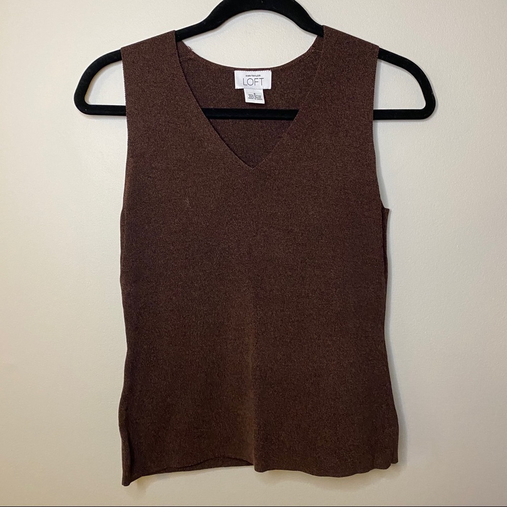 Ann Taylor Loft Burgandy Sleeveless Knit Top